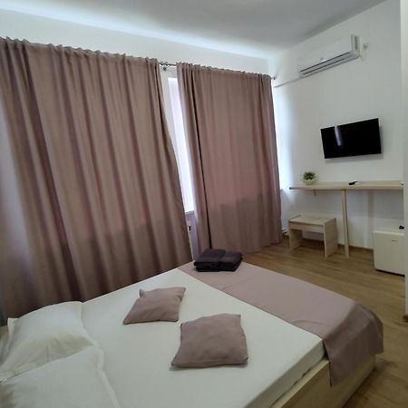 Puzzle Magic Bed & Breakfast Piteşti Dış mekan fotoğraf